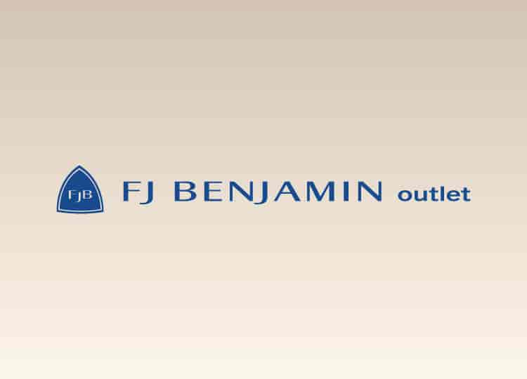 5% Off with Min. Spend SGD 100